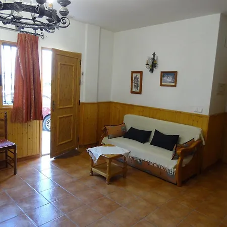 La Casa Del Carrebaix 3* Orba